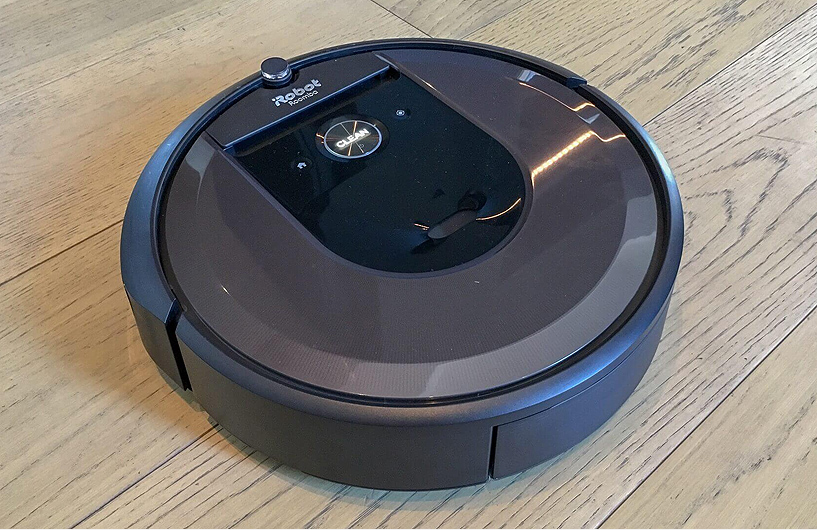 iRobot Roomba i7