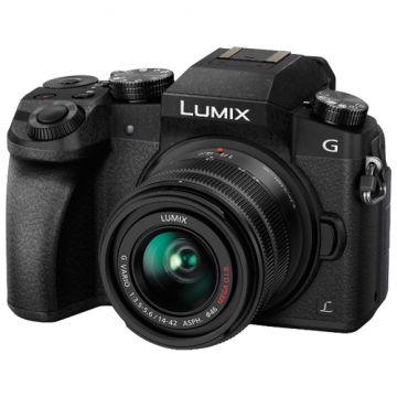 Комплект Panasonic Lumix DMC-G7