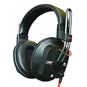 Рейтинг на най-добрите кабелни слушалки