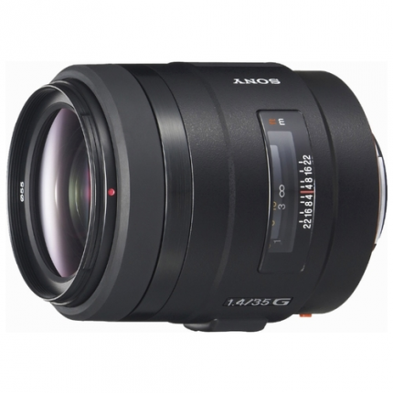 Sony 35mm f / 1.4G (SAL-35F14G)